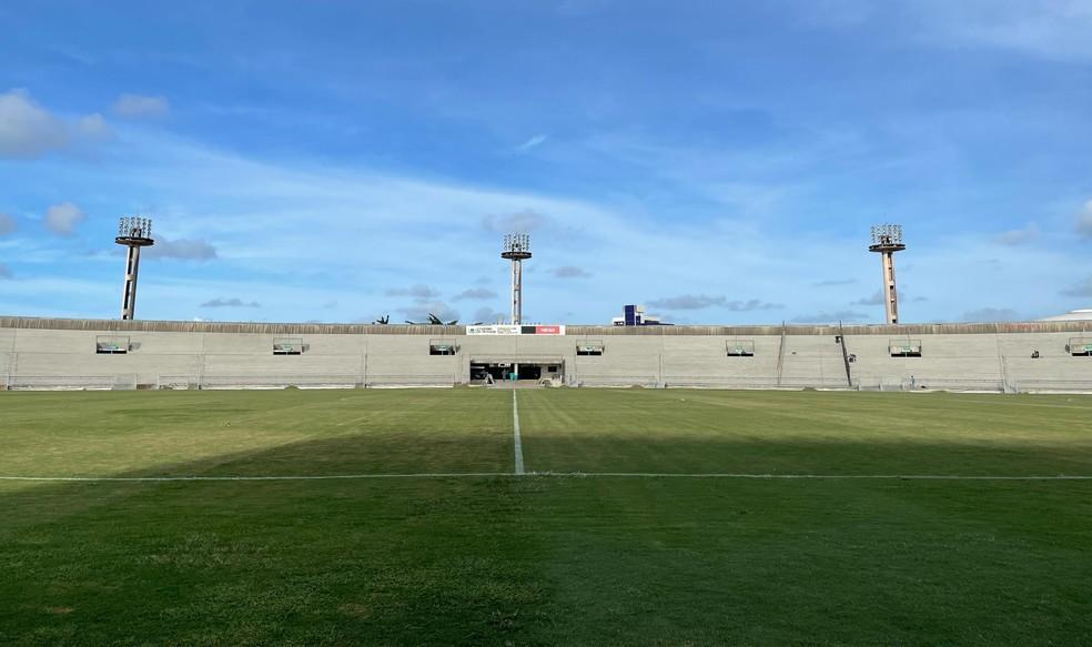 Estádio Almeidão, em João Pessoa, será o palco de Botafogo-PB x Floresta