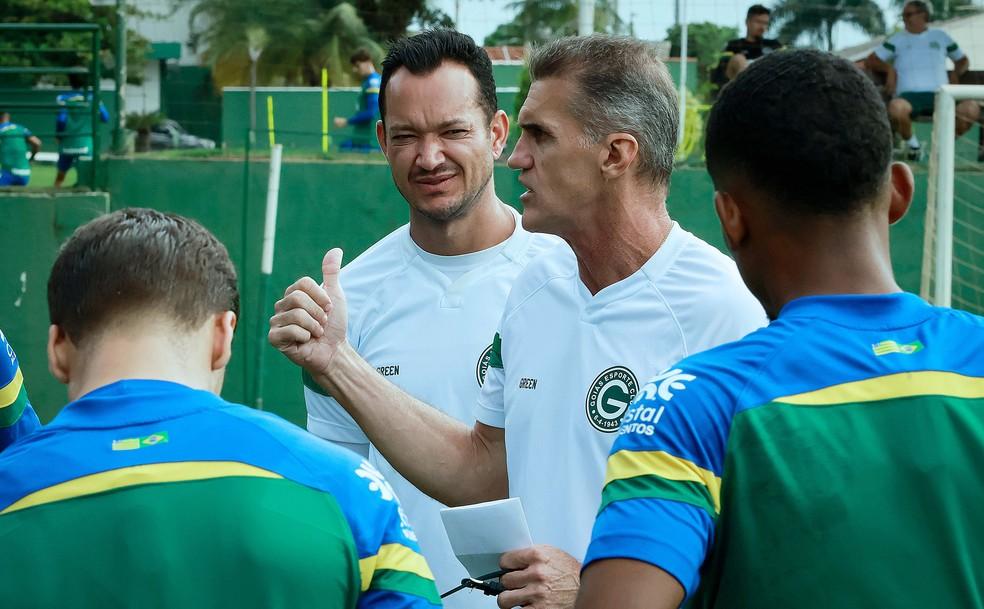 Vagner Mancini mira a terceira vitória seguida na Série B