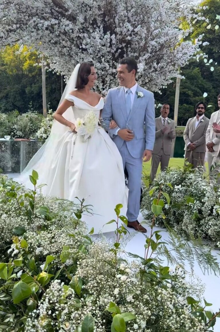 O Casamento de Isis Valverde e Marcus Buaiz: Uma Celebração Repleta de Amor e Glamour