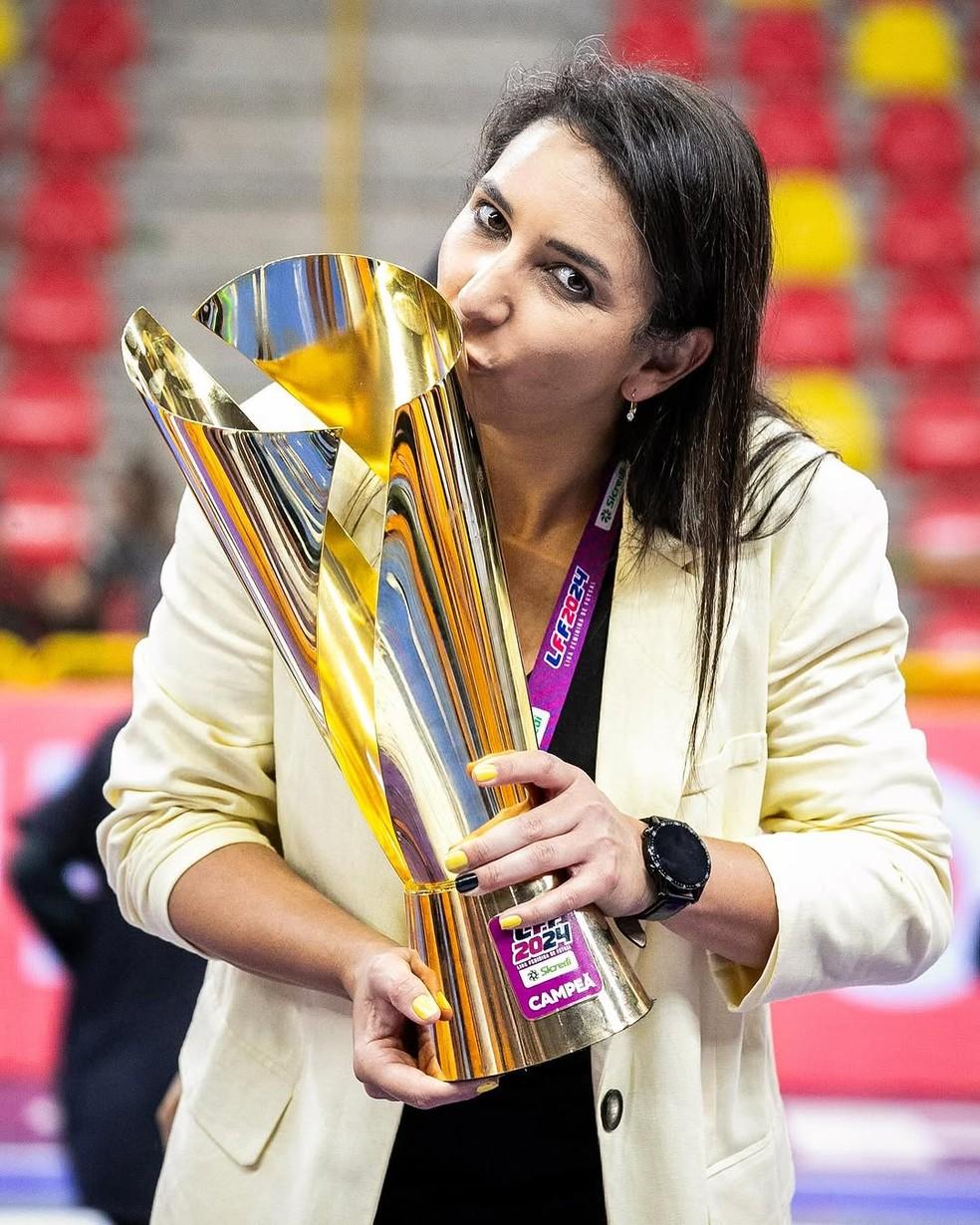 Cristiane Souza, campeã da Liga Feminina de Futsal 2024