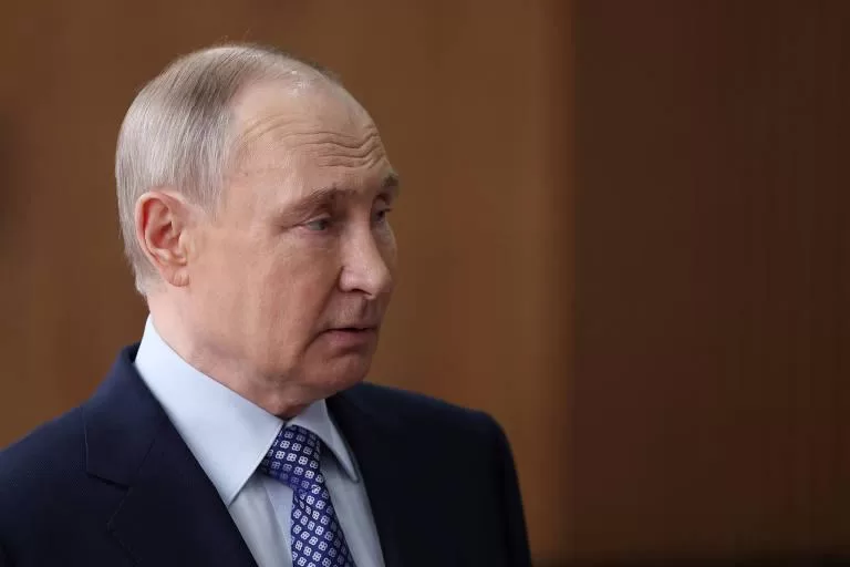 Putin Renomeia Aeroporto de Volgogrado para Stalingrado em Comemoração à Vitória na Segunda Guerra Mundial