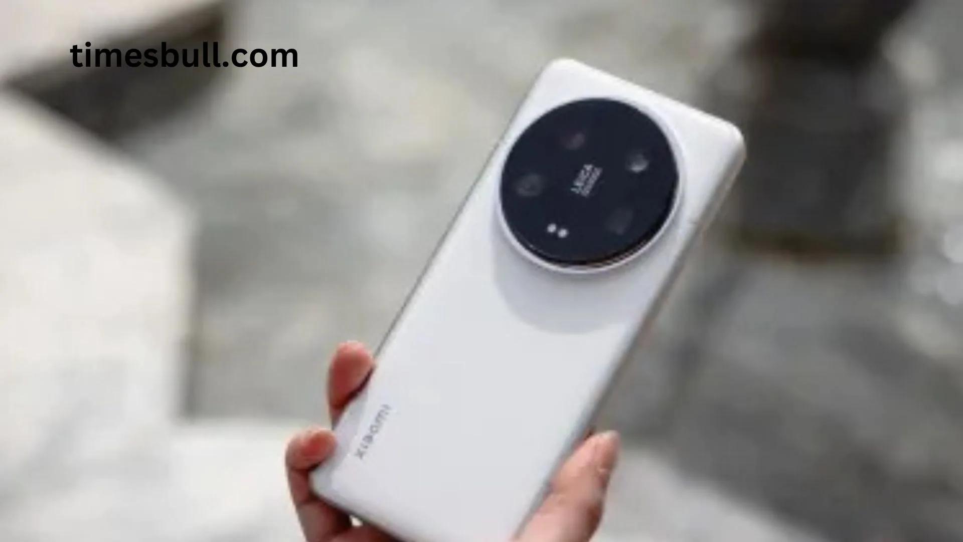 Xiaomi 15 Ultra com design sofisticado