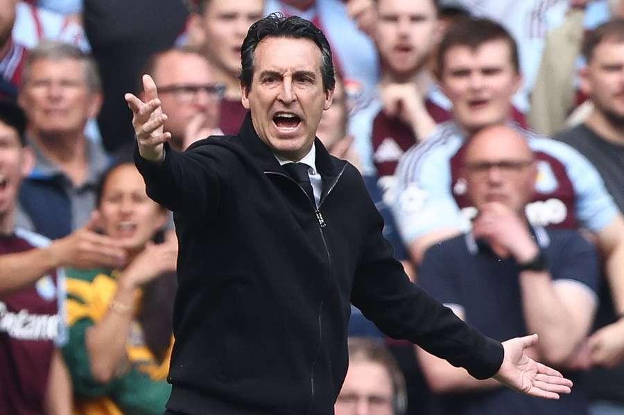 Emery diz que o volume da torcida é crucial para se qualificar para a Champions League nesta temporada.