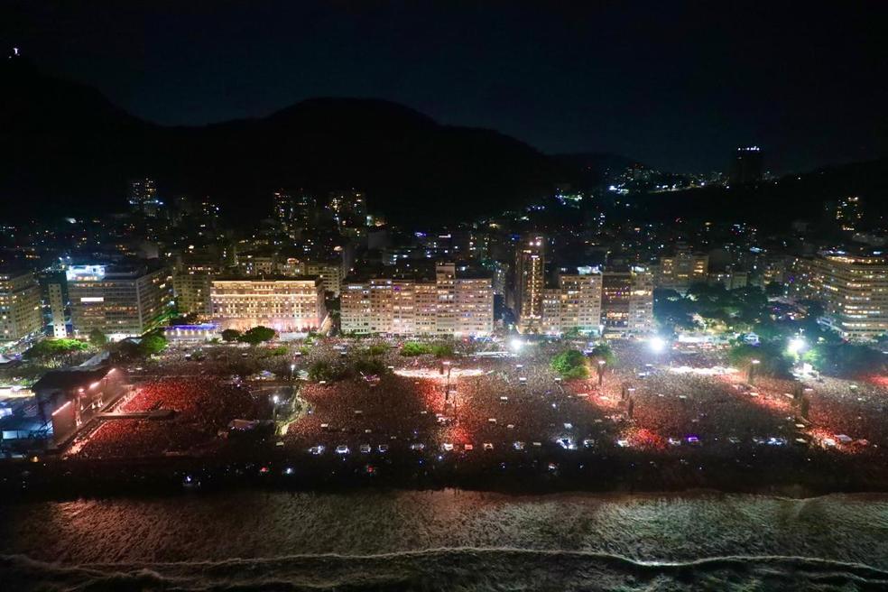 Copacabana com 2,1 milhões de pessoas, segundo a Riotur, em show de Lady Gaga