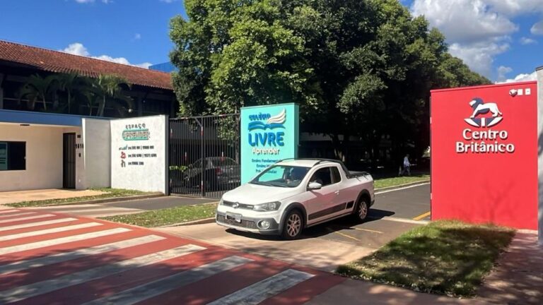 Tragédia em Colégio de Uberaba: Aluna é Morta por Colega de Classe