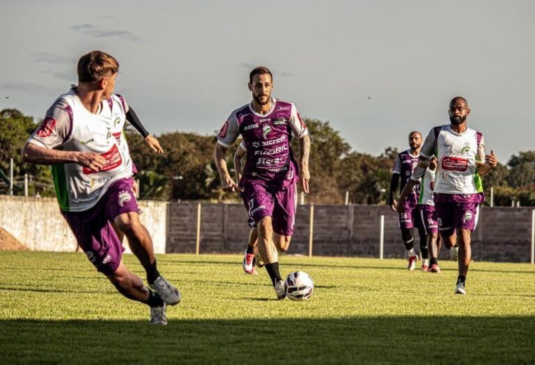 Luverdense Enfrenta Aparecidense em Confronto Decisivo pela Liderança da Série D