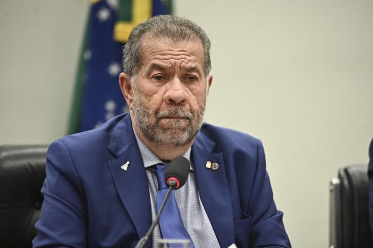 Novo Ministro da Previdência Assume em Meio a Crise de Fraudes no INSS