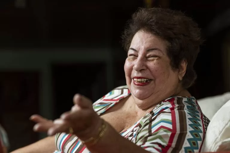 A Morte de Nana Caymmi: As Reações do Brasil e um Ato de Amor de Gilberto Gil