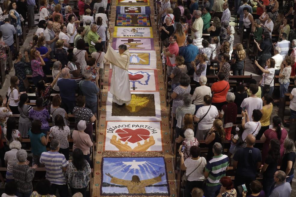 Missa de Corpus Christi na Igreja de São Francisco Xavier, na Tijuca