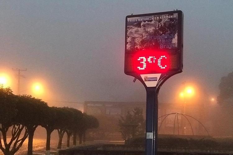 Onda de frio derruba a temperatura no Centro-Sul do país.