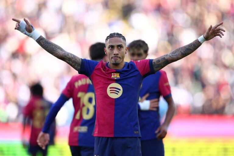 Raphinha quase deixou o Barcelona após problemas com Xavi, revela conversa com Neymar