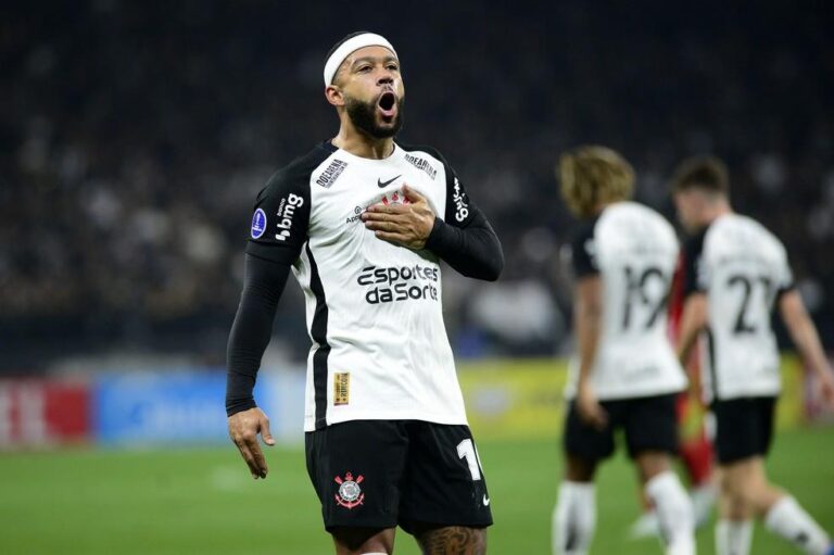 Memphis Depay: A Recusa do Flamengo e o Caminho para o Corinthians