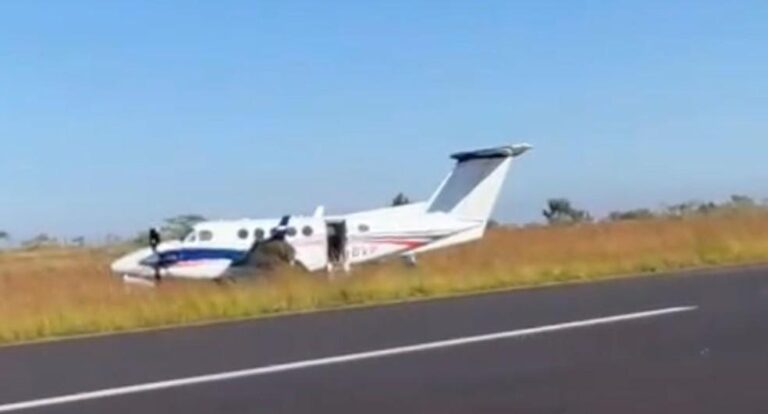 Avião da dupla Rionegro & Solimões faz pouso forçado em Franca e ninguém se feriu