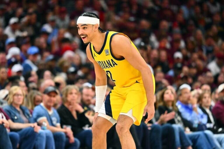 Pacers Dominam Cavaliers em Jogo 1 das Semifinais da Conferência Leste