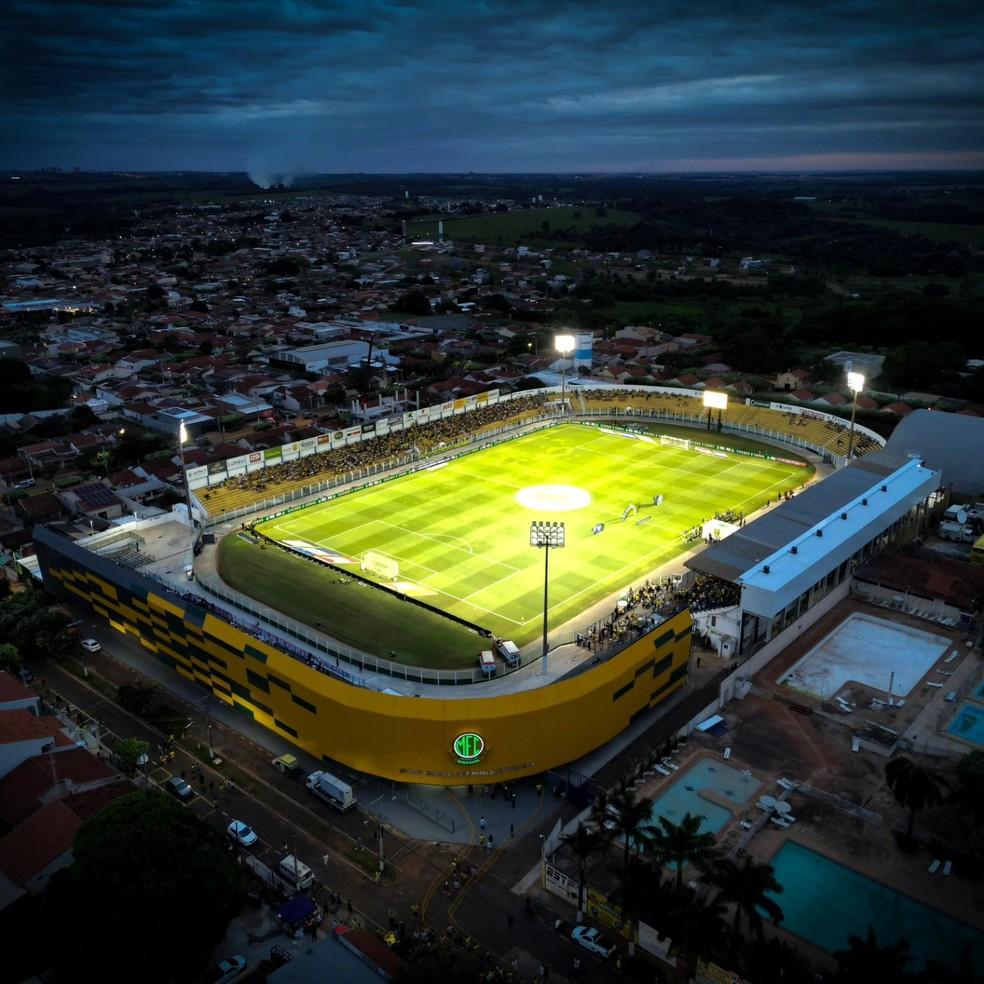 Estádio José Maria de Campos Maia, o Maião, em Mirassol