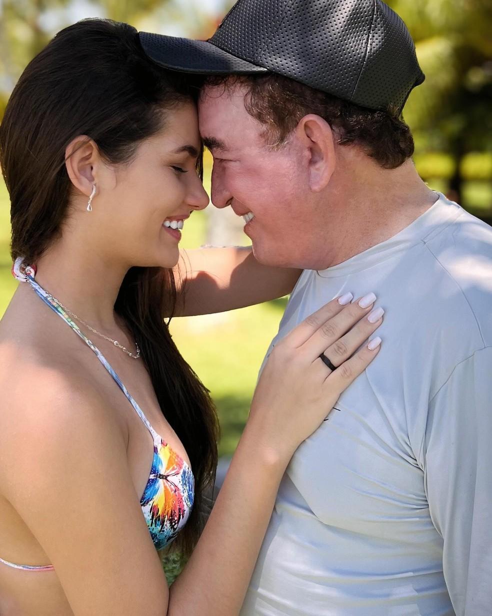 Amado Batista e Calita Franciele