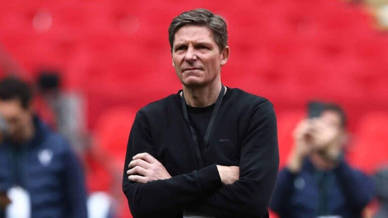 O Crystal Palace Foca na Premier League Antes da Final da Copa