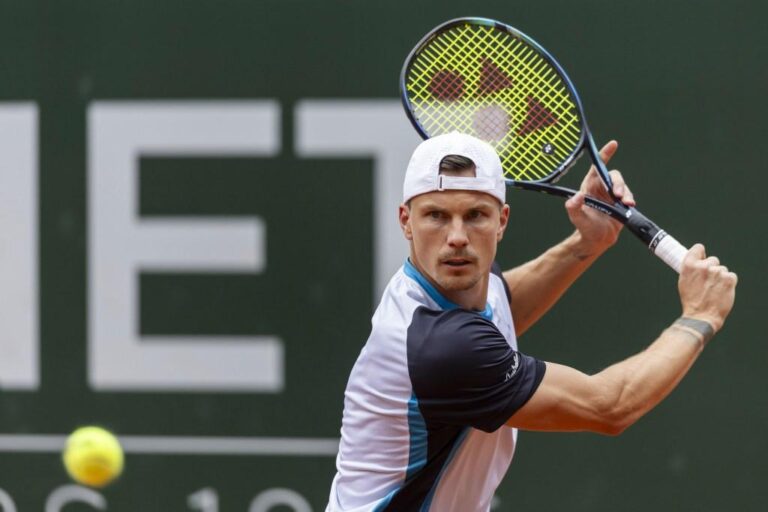 Melhores Apostas do Dia 4 do Aberto da França 2025: Alcaraz e Fucsovics em Destaque