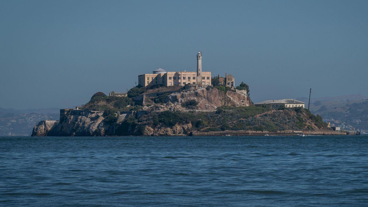 Vista geral da Ilha de Alcatraz em 16 de agosto de 2024