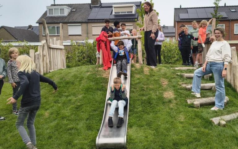 Enschede Inaugura Novos Pontos de Captação de Água para Sustentabilidade Urbana