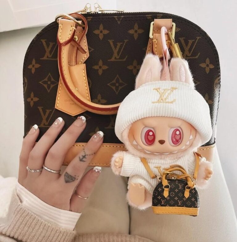 Labubu: O Fenômeno Global que Parou Vendas no Reino Unido!