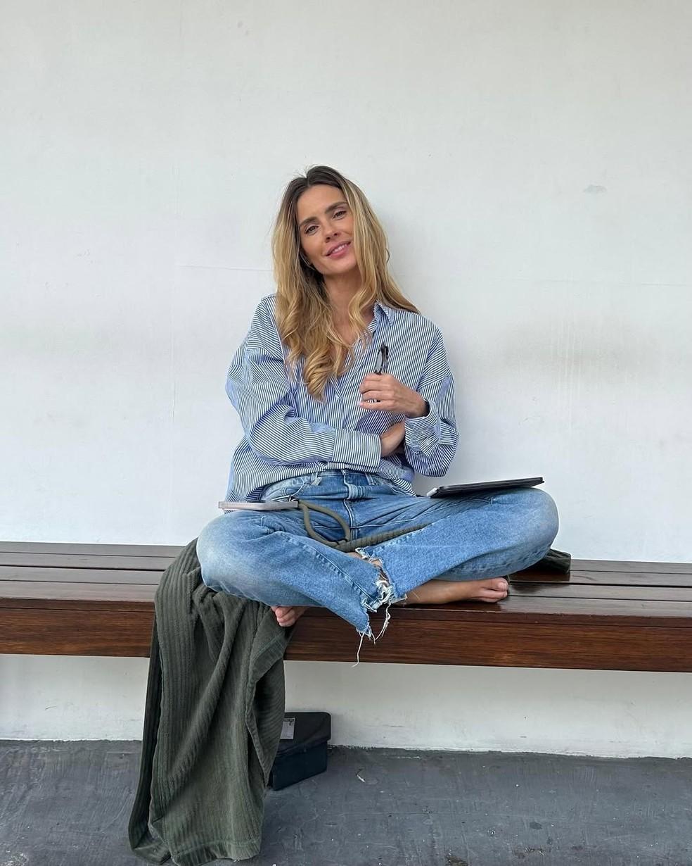Carolina Dieckmann nos bastidores de 'Vale Tudo'