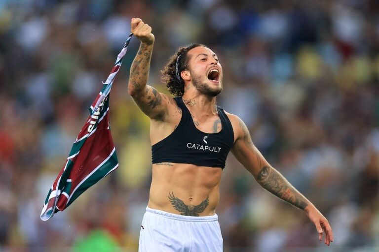 Fluminense conquista vitória emocionante sobre o Vasco em clássico no Maracanã