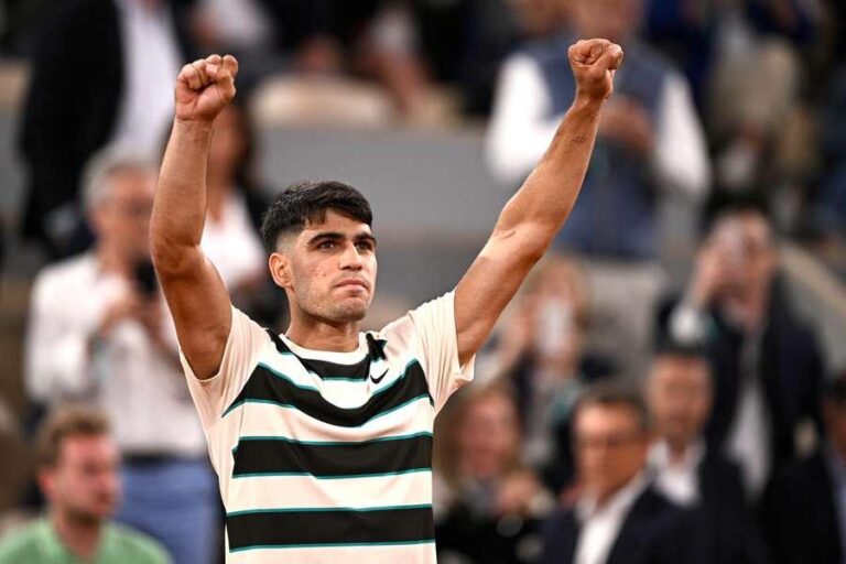 Carlos Alcaraz Em Grande Forma Rumo à Vitória em Roland Garros 2025