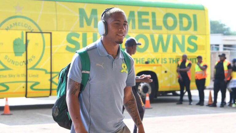 Lucas Ribeiro e Fiston Mayele se destacam na final da Liga dos Campeões da CAF