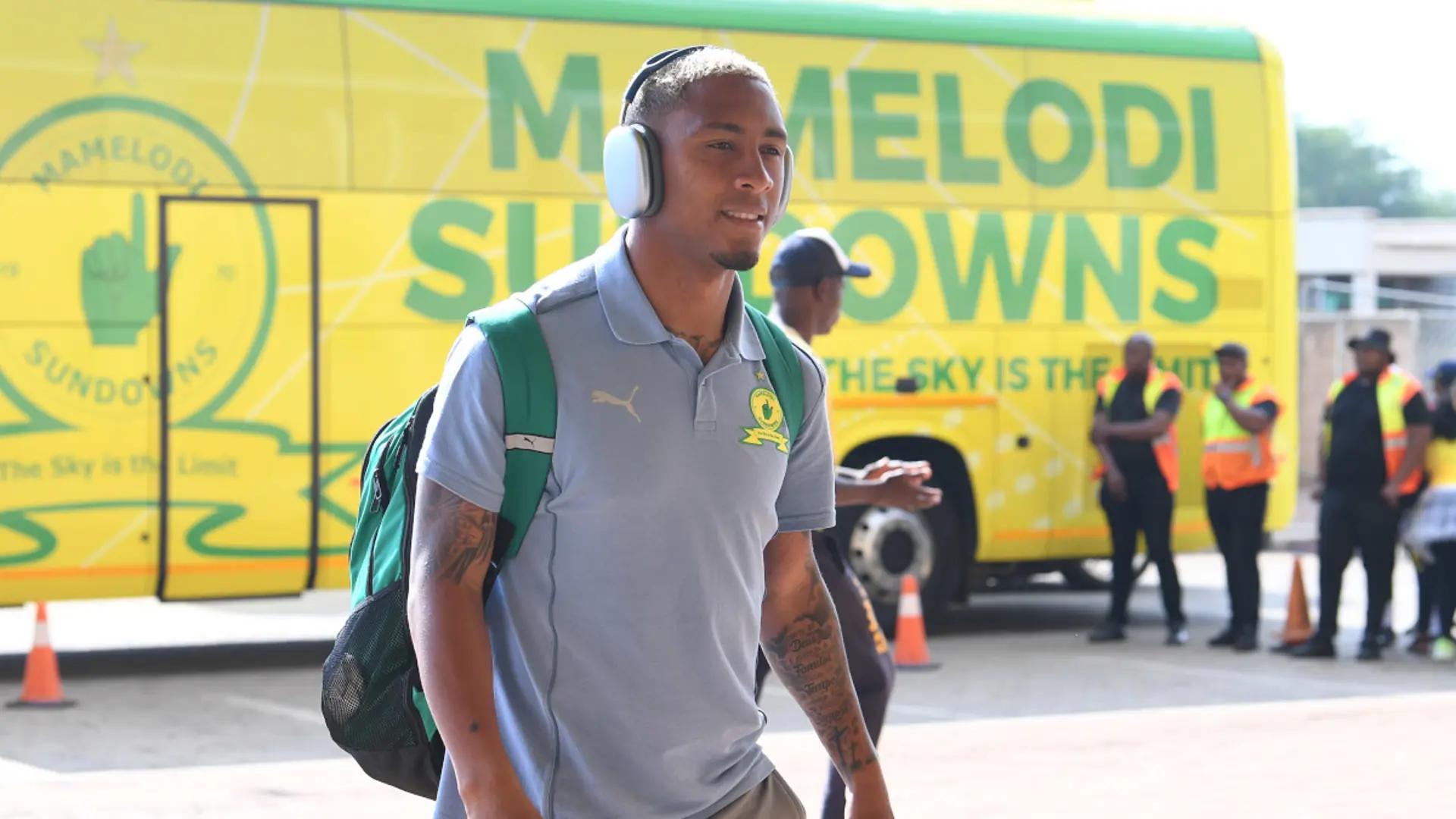 Lucas Ribeiro e Fiston Mayele durante o evento