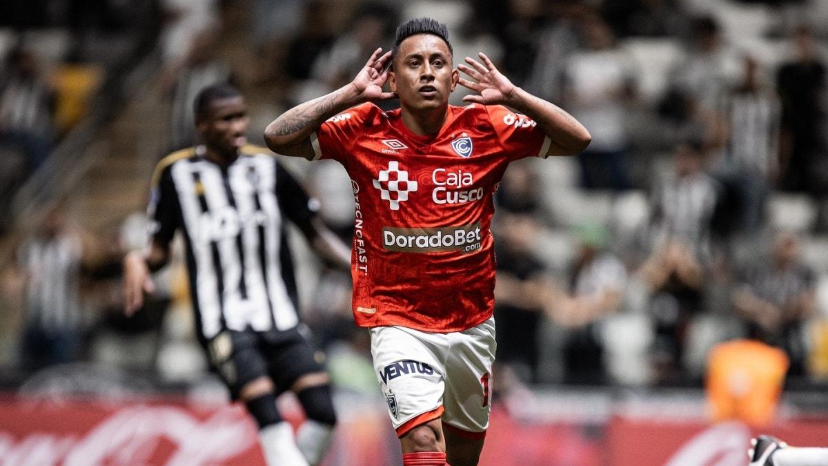 Cienciano foi campeão da Copa Sudamericana em 2003.