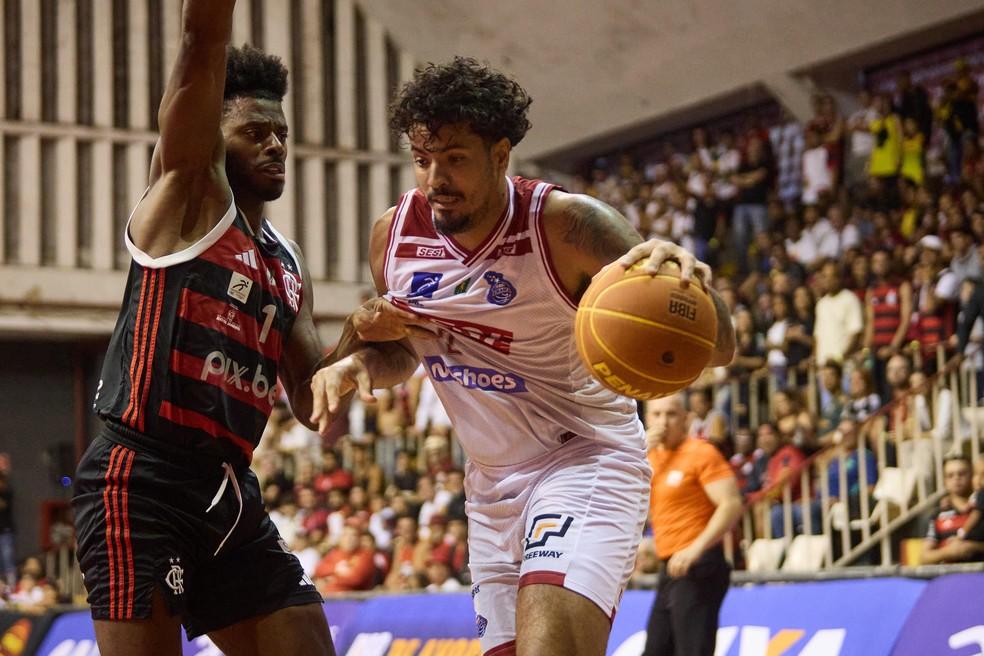 Flamengo x Franca - jogo 3 da semifinal do NBB 2024/2025