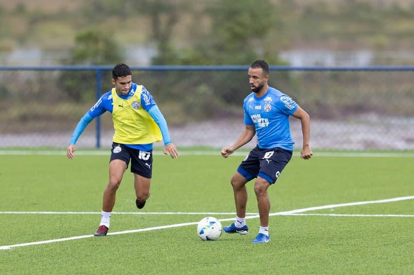 Caio Alexandre e Nestor em treino do Bahia