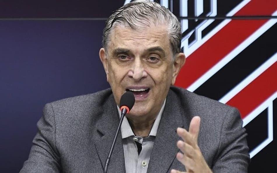 Mario Celso Petraglia durante evento.