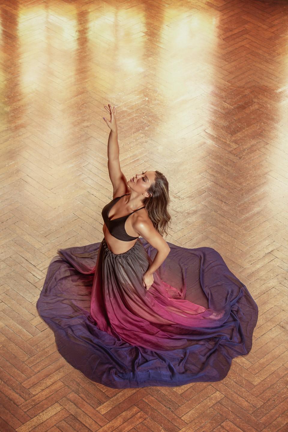 Ex-BBB Renata Saldanha em ensaio exclusivo