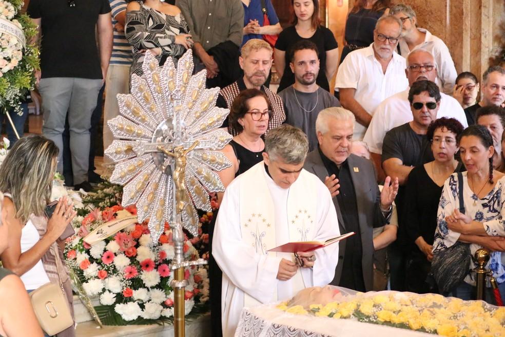 Velório de Nana Caymmi - Foto: Rogério Fidalgo/Agnews