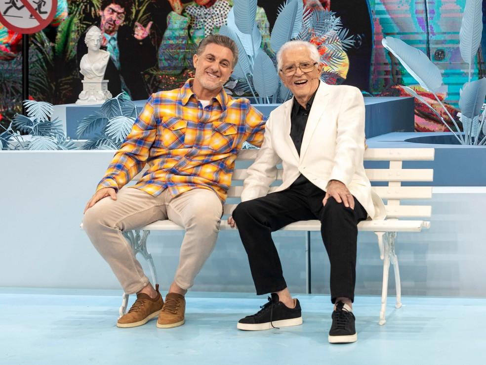 Linha do Tempo com Carlos Alberto de Nóbrega e Luciano Huck