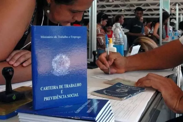 Pesquisa do Datafolha Revela que 59% dos Brasileiros Preferem Trabalhar por Conta Própria