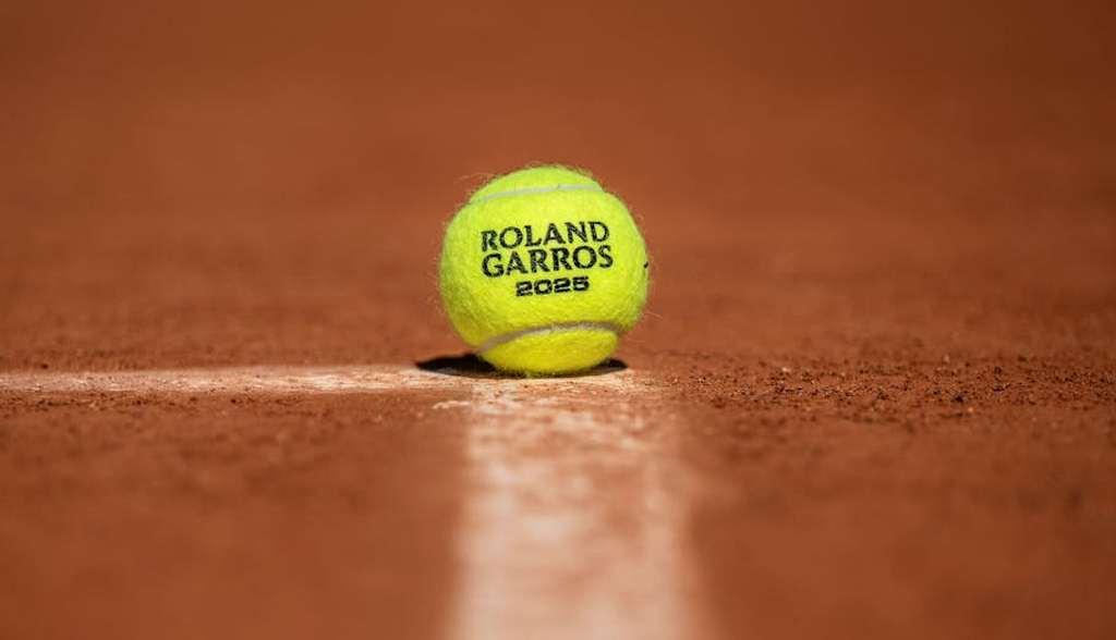Jogadores durante a competição do Roland Garros.