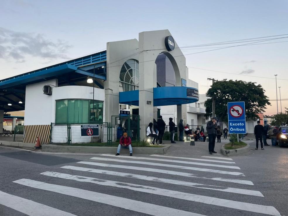 Ônibus parados em Florianópolis
