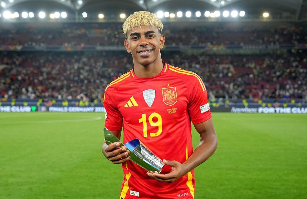 Lamine Yamal foi eleito o melhor em campo em Espanha 5x4 França