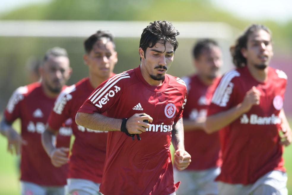 Erik em treino do Inter