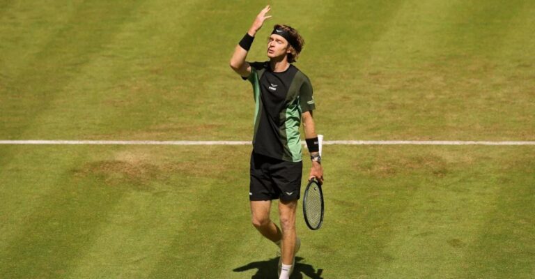 Andrey Rublev Avança no ATP Halle 2025 com Vitória Convincente