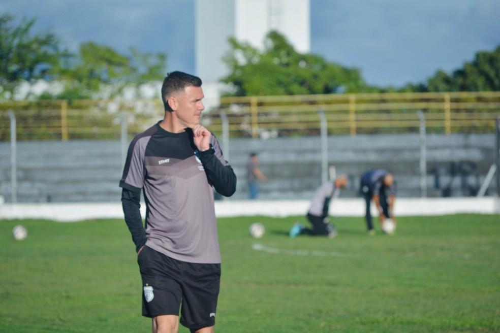 William De Mattia, técnico do Treze