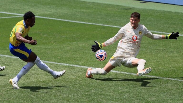 Borussia Dortmund vence Mamelodi Sundowns em jogo emocionante na FIFA Klub-WM