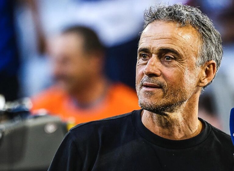 Luis Enrique celebra retorno aos Estados Unidos com o PSG