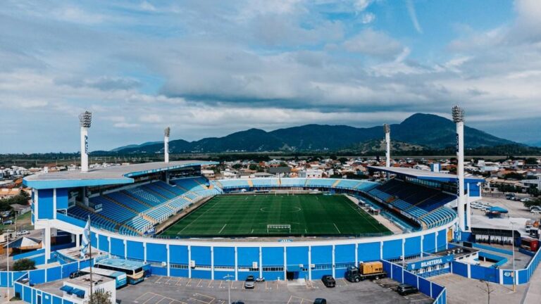 Athletico-PR Busca Quebrar Tabu em Confronto Contra o Avaí na Série B