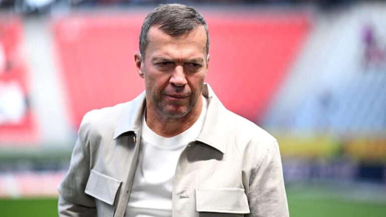 Nick Woltemade deixa Werder Bremen e é a nova aposta do VfB Stuttgart