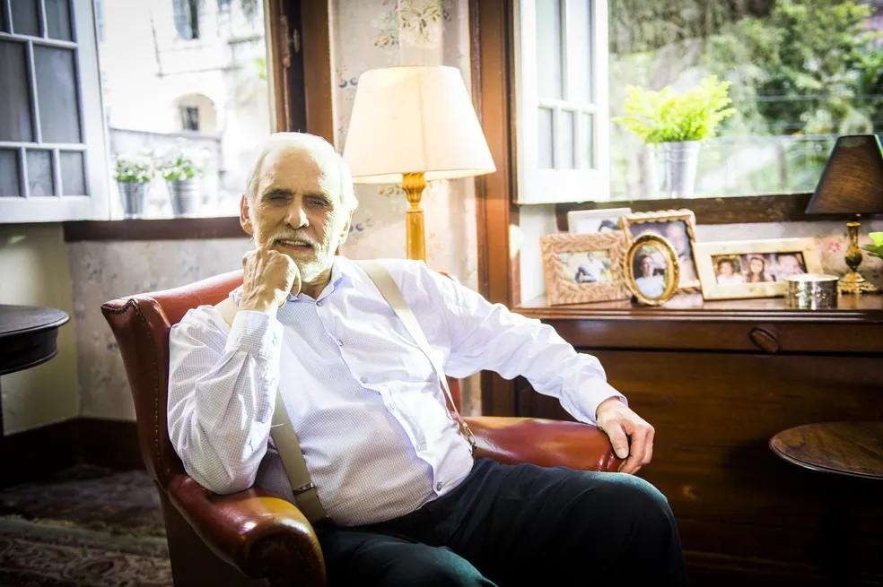 Francisco Cuoco na novela 'Sol nascente', de 2016