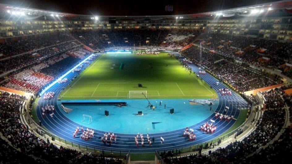 Partida entre Peru e Equador no Estádio Nacional de Lima